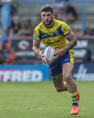 Warrington Wolves 'tan Connor Wrench 15. Betfred Süper Lig karşılaşmasında Warrington Wolves, Huddersfield Giants' a karşı Halliwell Jones Stadyumu, Warrington, İngiltere, 21 Haziran 2025
