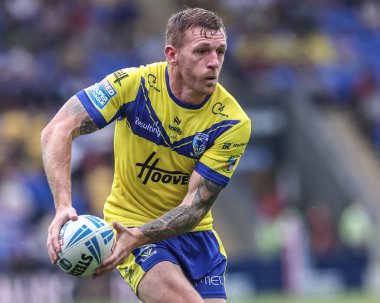 Warrington Wolves 'tan Marc Sneyd 15. Betfred Süper Lig karşılaşmasında Warrington Wolves, Huddersfield Giants' a karşı Halliwell Jones Stadyumu, Warrington, İngiltere, 21 Haziran 2025
