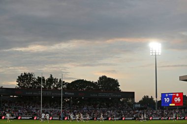 DIY Kitchens Stadyumu 'nun 15. Betfred Süper Lig karşılaşması sırasında Wakefield Trinity' nin Wigan Warriors 'a karşı oynadığı Wakefield Stadyumu, Wakefield, İngiltere, 20 Haziran 2025