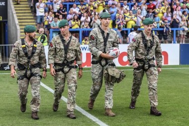 İngiliz Deniz Piyadeleri, 21 Haziran 2025 'te İngiltere' nin Warrington şehrindeki Halliwell Jones Stadyumu 'nda oynanan 15.