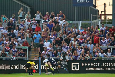 Wakefield Trinity 'den Tom Johnstone, Wakefield Stadyumu, Wakefield, İngiltere' de Wigan Warriors 'a karşı oynanan 15.