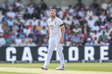 İngiliz Chris Woakes 1. Rothesay Test Maçı 'nda İngiltere Hindistan' a karşı Headingley Kriket Sahası, Leeds, İngiltere, 20 Haziran 2025