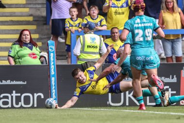 Warrington Wolves 'tan Jake Thewlis, 21 Haziran 2025' te Warrington, İngiltere 'deki Halliwell Jones Stadyumu' nda Warrington Wolves ile Huddersfield Giants arasındaki 15.