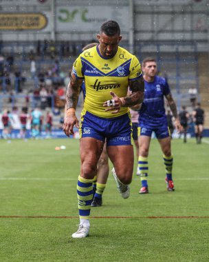 Warrington Wolves takımından Paul Vaughan, Betfred Süper Lig 15. Maç öncesi ısınma turunda Warrington Wolves 'a karşı Huddersfield Giants, Halliwell Jones Stadyumu, Warrington, İngiltere, 21 Haziran 2025