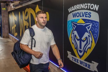 Warrington Wolves 'tan George Williams, 21 Haziran 2025' te Warrington Wolves 'a karşı Huddersfield Giants' ın oynadığı Betfred Süper Lig karşılaşmasında sahaya çıktı.