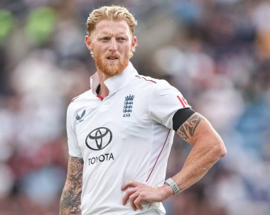 İngiltere kaptanı Ben Stokes 1. Rothesay Test Maçı 'nda, 3. Gün İngiltere Hindistan' a karşı Headingley Kriket Sahası, Leeds, Birleşik Krallık, 22 Haziran 2025