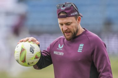 İngiltere teknik direktörü Brendon McCullum 1. Rothesay Deneme Maçı 5. Günü 'nde İngiltere Hindistan' a karşı Headingley Kriket Sahası, Leeds, Birleşik Krallık, 24 Haziran 2025