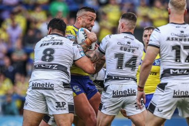 Warrington Wolves 'tan Paul Vaughan, 28 Haziran 2025' te İngiltere 'nin Warrington kentinde oynanan 16. Betfred Süper Lig karşılaşmasında Warrington Wolves' a karşı Hull FC 'de mücadele etti.