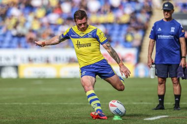 Warrington Wolves takımından Marc Sneyd, 28 Haziran 2025 'te Warrington Jones Stadyumu' nda oynanan 16.