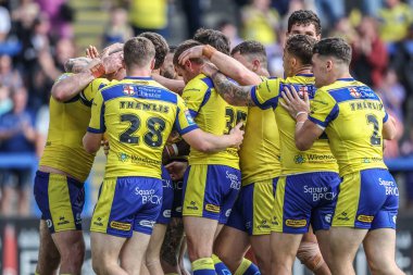 Warrington Wolves takımından Lachlan Fitzgibbon, 28 Haziran 2025 'te Warrington, Warrington' da oynanan Betfred Süper Lig 16.