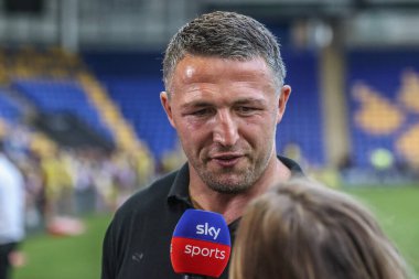 Sam Burgess Warrington Wolves 'un baş antrenörü 28 Haziran 2025' te Warrington, İngiltere 'de oynanan Betfred Süper Lig maçından sonra Warrington Wolves vs Hull FC maçında Sky Sports ile konuştu.