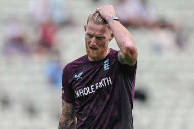 İngiltere kaptanı Ben Stokes 2 Temmuz 2025 'te İngiltere' nin Edgbaston, Birmingham 'da Hindistan' a karşı oynadığı 2. Rothesay Test Maçı 'nda ısınma öncesi oturumda