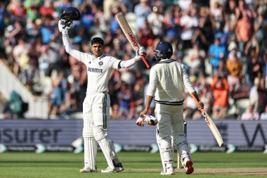 Hindistan kaptanı Shubman Gill, 2 Temmuz 2025 'te Birmingham, İngiltere' nin Edgbaston kentinde oynanan 1. Rothesay Test Maçı 'nda 1.