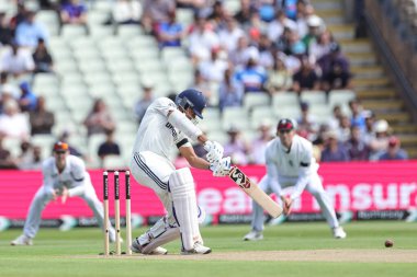 Hintli Yashasvi Jaiswal, İngiltere 'nin Edgbaston, Birmingham, İngiltere' de 2 Temmuz 2025 'te oynanan 1. Rothesay Test Maçı' nda 4 (4) 'e vurdu.