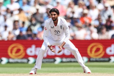 İngiltere 'den Shoaib Bashir 2. Rothesay Deneme Maçı' nda 1. İngiltere Hindistan 'a karşı Edgbaston, Birmingham, Birleşik Krallık, 2 Temmuz 2025