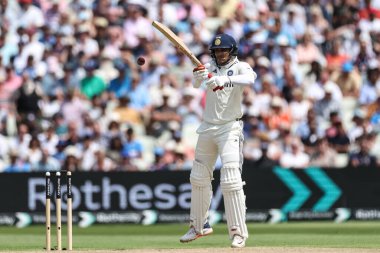 Hindistan kaptanı Shubman Gill, 2. Rothesay Test Maçı 'nda İngiltere' nin Hindistan 'a karşı Edgbaston, Birmingham, Birleşik Krallık' ta 3 Temmuz 2025 'te mücadelesinde.