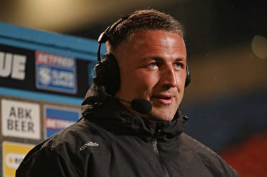 Warrington Wolves 'un teknik direktörü Sam Burgess, 17. Betfred Süper Ligi karşılaşmasında Salford Red Devils' in Warrington Wolves 'a karşı Salford Community Stadyumu, Eccles, Birleşik Krallık' ta 4 Temmuz 2025 'te oynadığı maç sonrasında Sky Sports ile röportaj yaptı.