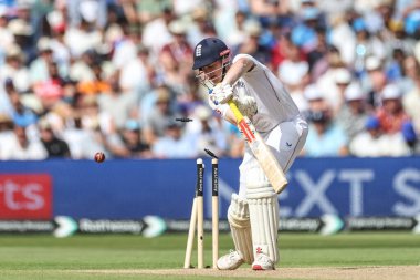 İngiltere 'den Harry Brook, 2. Rothesay Test Maçı' nda Hindistan 'ın Akash Deep' i tarafından 4 Temmuz 2025 'te İngiltere' nin Edgbaston, Birmingham 'da Hindistan' a karşı 3.