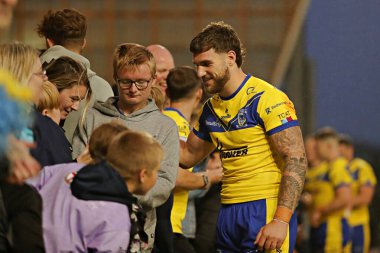 Warrington Wolves takımından Connor Wrench, Salford Community Stadyumu, Eccles, İngiltere 'de oynanan Salford Red Devils - Warrington Wolves maçının 17.