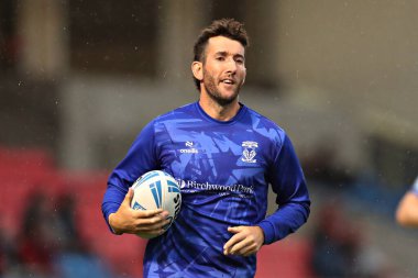 Warrington Wolves 'tan Stefan Ratchford 17. Betfred Süper Ligi karşılaşmasından önce Salford Red Devils, Warrington Wolves' a karşı Salford Community Stadyumu, Eccles, İngiltere, 4 Temmuz 2025