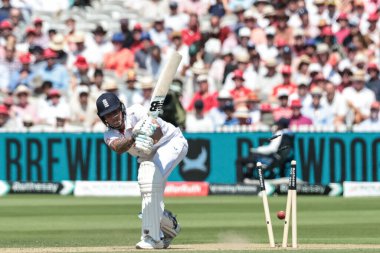 İngiliz Brydon Carse, 3. Rothesay Test Maçı 'nda Hindistan Lords, Londra, Birleşik Krallık, 11 Temmuz 2025' te oynanan 2.