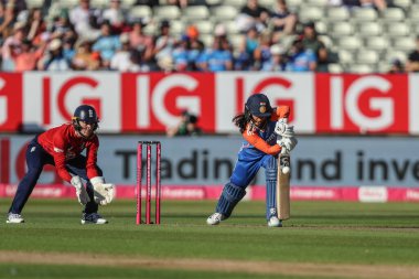 Hindistan 'dan Jemimah, 12 Temmuz 2025' te İngiltere 'nin 5. Vitality IT20 Kadınlar ve Hindistan Kadınları Edgbaston, Birmingham, İngiltere' de bir atış yaptı.