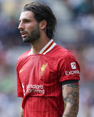 Liverpool 'dan Dominik Szoboszlai 13 Temmuz 2025' te İngiltere 'nin Deepdale kentinde Preston North End Liverpool' a karşı oynanan ön sezon dostluk maçında