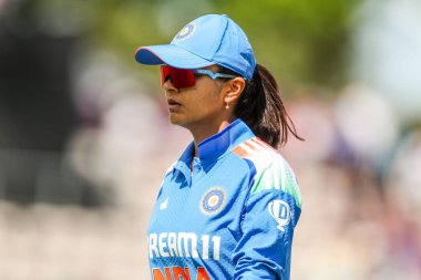 Hindistan 'dan Harleen Deol, 1. Uluslararası Metro Bankası' nın 16 Temmuz 2025 'te oynanan Utilita Bowl, Southampton' da İngiltere Bayanlar ve Hindistan Kadınlarına karşı oynadığı 1.