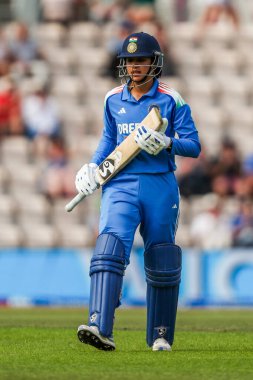 Hindistan 'dan Smriti Mandhana, 1. Metro Bank Bir Gün Uluslararası Bayanlar Hindistan' a Karşı Utilita Bowl, Southampton, İngiltere 'de 16 Temmuz 2025' te oynanan 1.