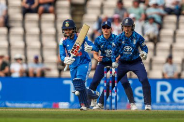 Hindistan 'dan Harleen Deol, 1. Uluslararası Metro Bankası' nın 16 Temmuz 2025 'te oynanan 