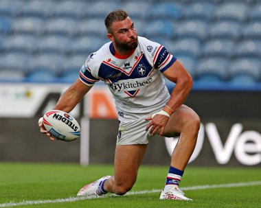 Wakefield Trinity 'den Mike McMeeken, 18 Temmuz 2025' te İngiltere 'nin Accu Stadyumu' nda oynanan 19. Betfred Süper Lig karşılaşmasında Huddersfield Giants - Wakefield Trinity karşılaşmasını kutluyor.
