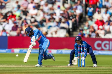 Hindistan 'dan Jemimah, 2. Metro Bankası 1. Uluslararası İngiltere Kadınlar Hindistan' a Karşı Lordlar, Londra, İngiltere, 19 Temmuz 202 'de yarasa yaraladı.