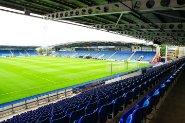 SMH Stadyumu, 19 Temmuz 2025 'te İngiltere' nin Chesterfield kentindeki SMH Group Stadiumact Stadyumu 'nda oynanan sezon öncesi Nottingham Forest - Monaco maçı öncesinde genel olarak izleniyor.