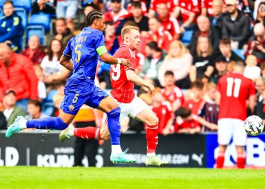 Nottingham Ormanı 'ndan Lewis O' Brien 19 Temmuz 2025 'te İngiltere' nin Chesterfield şehrinde oynanan SMH Group Stadiumact Stadyumu 'nda oynanan sezon öncesi dostluk maçı sırasında Nottingham Forest, Monako' ya karşı.