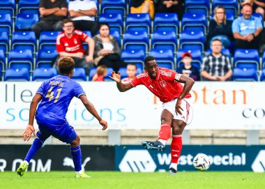 Nottingham Ormanı 'ndan Willy Boly, 19 Temmuz 2025' te İngiltere 'nin Chesterfield şehrinde oynanan SMH Group Stadiumact Stadyumu' nda oynanan sezon öncesi dostluk maçı Nottingham Forest 'a karşı Monako maçında pas attı.
