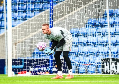 Matz Sels Nottingham Ormanı kalecisi maç öncesi ısınma maçında Nottingham Ormanı, Monaco 'ya karşı SMH Group Stadiumact Stadyumu, Chesterfield, Birleşik Krallık, 19 Temmuz 2025