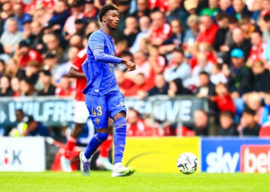 Monako 'lu Aladji Bamba, 19 Temmuz 2025' te İngiltere 'nin Chesterfield kentindeki SMH Group Stadiumact Stadyumu' nda oynanan sezon öncesi dostluk maçı sırasında Nottingham Ormanı 'na karşı Monako maçı sırasında