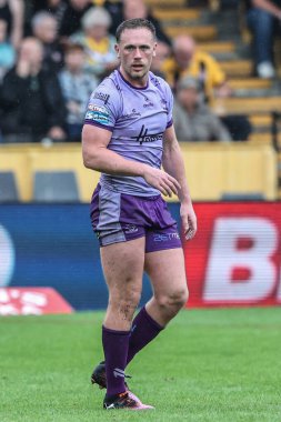Warrington Wolves takımından Ben Currie, 19. Betfred Süper Ligi karşılaşmasında Castleford Tigers, Warrington Wolves 'a karşı 20 Temmuz 2025' te The Mend-A-Hose Jungle, Castleford, İngiltere 'de.