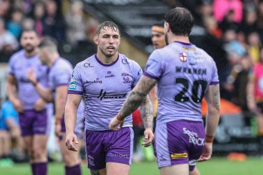 Warrington Wolves 'tan Sam Powell 19. Betfred Süper Ligi karşılaşmasında Castleford Tigers, Warrington Wolves' a karşı 20 Temmuz 2025 'te The Mend-A-Hose Jungle, Castleford, Birleşik Krallık' ta.