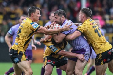 Warrington Wolves 'un Toby King' i 19. Betfred Süper Ligi karşılaşmasında Castleford Tigers 'a karşı Warrington Wolves, The Mend-A-Hose Jungle, Castleford, Birleşik Krallık, 20 Temmuz 2025