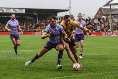 Warrington Wolves takımından Stefan Ratchford, 20 Temmuz 2025 'te İngiltere' nin Castleford kentinde oynanan 19. Betfred Süper Ligi karşılaşmasında Castleford Tigers ile Warrington Wolves maçına çıkıyor.