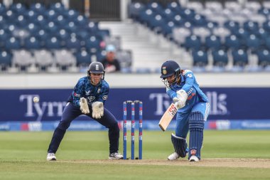 Hindistan 'dan Harleen Deol, 22 Temmuz 2025' te Birleşik Krallık 'taki Banks Riverside Stadyumu, Chester-le-street' te 3.