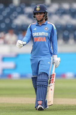 Hindistan 'dan Harleen Deol, 3. Metro Bankası Bir Gün Uluslararası İngiltere Kadınlar, Banks Riverside Stadyumu' nda Hindistan Kadınlarına Karşı, Chester-le-street, 22 Temmuz 2025