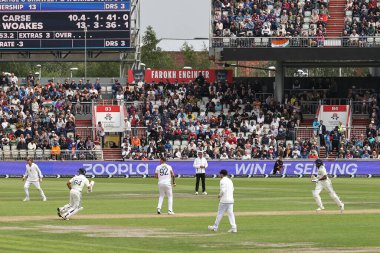 Hindistan 'dan Sai Sudharsan, 22 Temmuz 2025' te İngiltere 'nin Hindistan' a karşı Old Trafford Cricket Ground 'da oynanan 4. Rothesay Test Maçı' nda iki koşu yaptı.