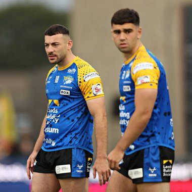 Leeds Rhinos 'tan Jake Connor, Betfred Süper Lig karşılaşmasından önce Wakefield Trinity, Leeds Gergedan' a karşı, DIY Kitchens Stadyumu, Wakefield, Birleşik Krallık, 24 Temmuz 2025
