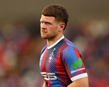 Wakefield Trinity takımından Oliver Russell 24 Temmuz 2025 'te Wakefield Süper Lig karşılaşmasında Wakefield Trinity, Leeds Gergedan' a karşı DIY Kitchens Stadyumu 'nda karşılaşacak.