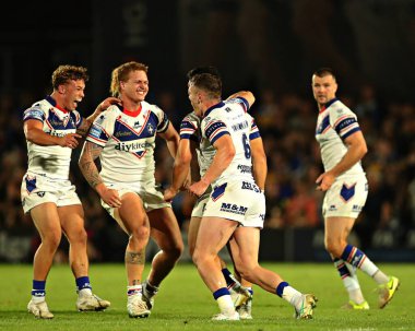 Wakefield Trinity 'den Mason Lino, 24 Temmuz 2025' te Wakefield, İngiltere 'deki DIY Kitchens Stadyumu' nda oynanan Betfred Süper Lig 20. maçında Wakefield adına attığı golü ve maçı kazandı.