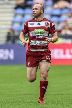 Wigan Warriors takımından Liam Marshall, 25 Temmuz 2025 'te İngiltere' nin Wigan kentinde oynanan Wigan Warriors - Catalans Dragons maçında Wigan Warriors maçını izledi.