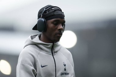 Tottenham Hotspur 'dan Mathys Tel, 26 Temmuz 2025' te Luton Town ile Tottenham Hotspur arasında oynanan karşılaşma öncesinde Kenilworth Road, Luton, İngiltere