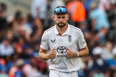 Rothesay 5. Rothesay Test Günü 'nde İngiliz Gus Atkinson İngiltere' ye karşı Hindistan - Kia Oval, Londra, Birleşik Krallık, 31 Temmuz 2025